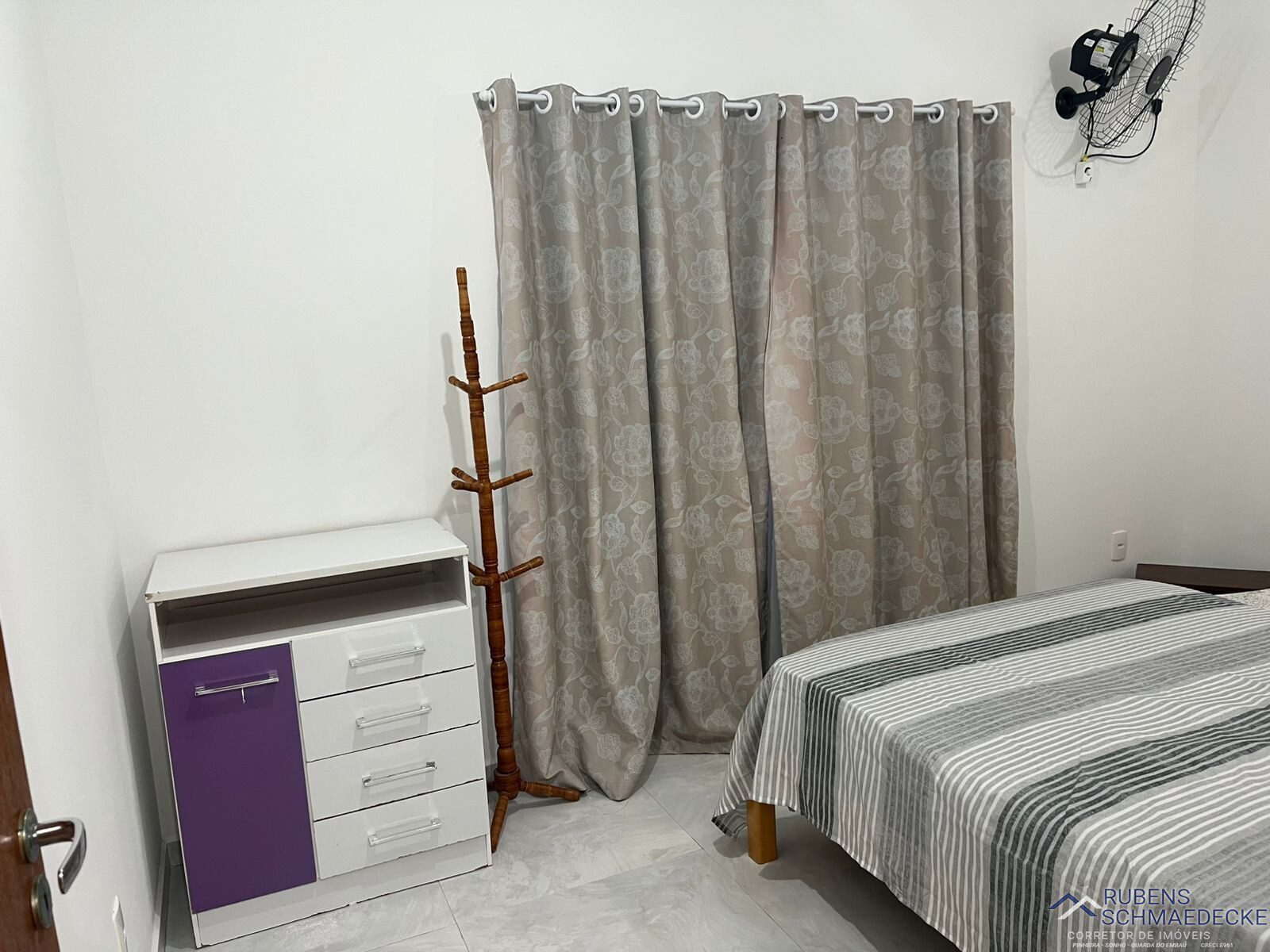 Dorm 1